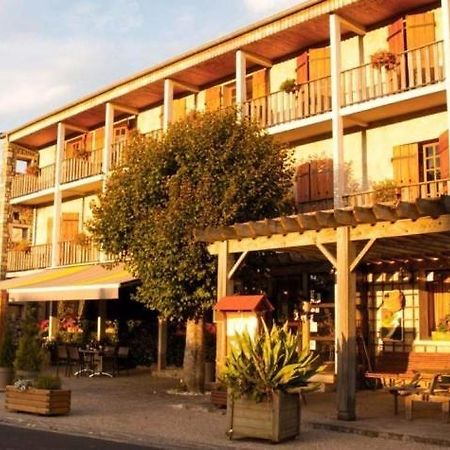 Hotel La Clairiere Chambon-sur-Dolore Buitenkant foto